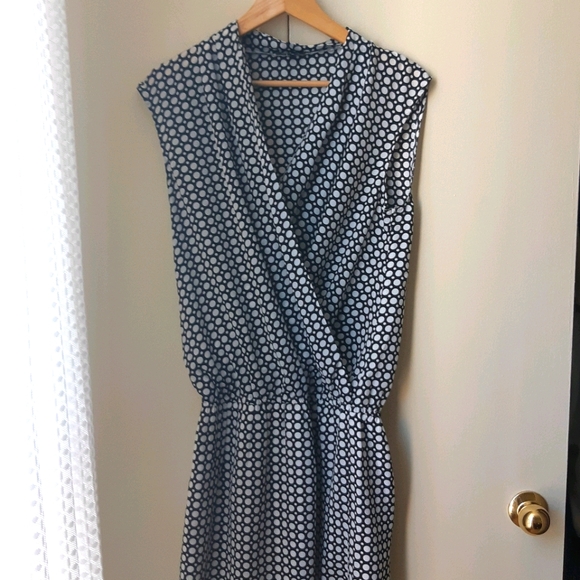 GREAT DEAL|| CHIC by Jacob Polka Dot Dress - Picture 2 of 3